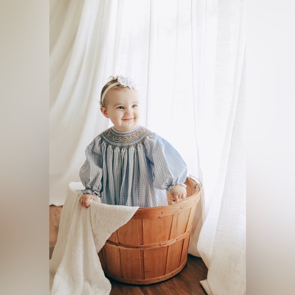 Meet your Posher, Tiffany Rose - Picture 13 of 16